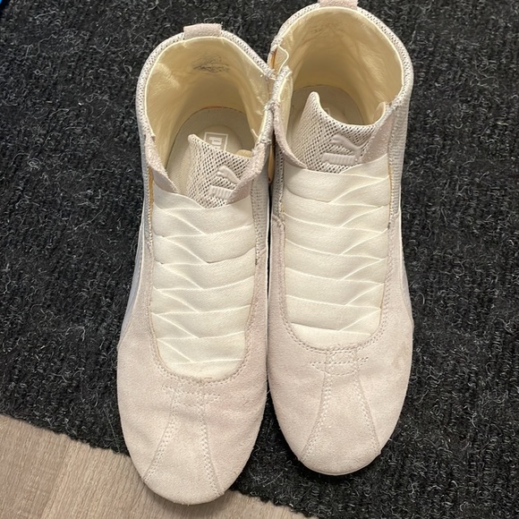 Puma zip up running shoe - Picture 2 of 5